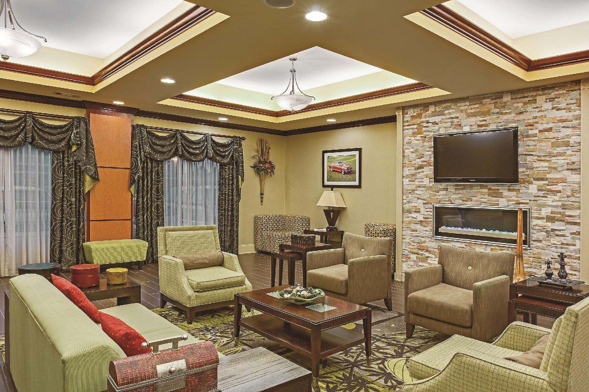 Hotel La Quinta By Wyndham Tupelo Zewnętrze zdjęcie